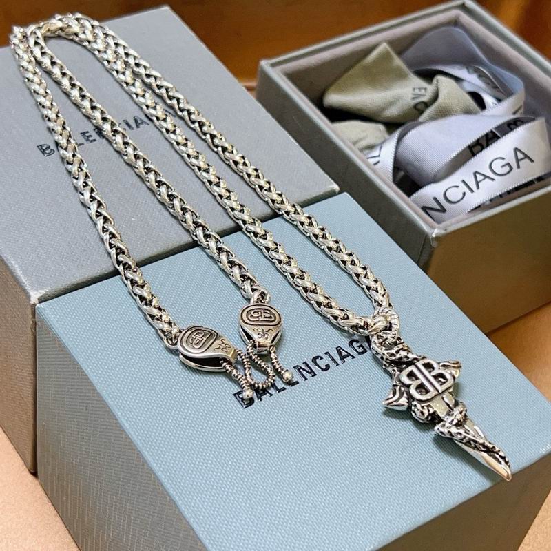 Balenciaga Necklace 06yxs33